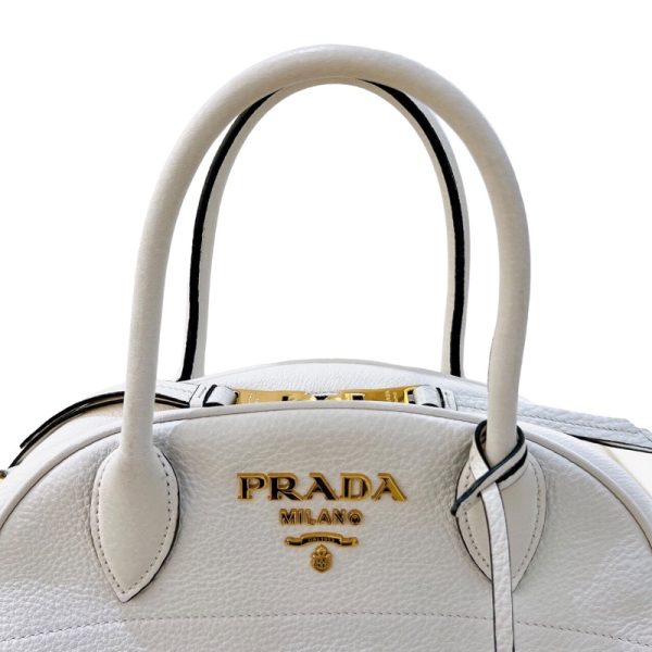 2300039895218 11 PRADA 2way handbag handbag