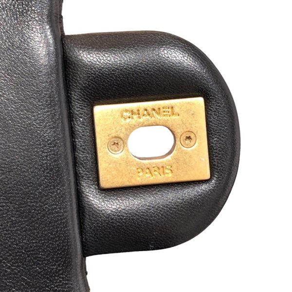 2300039999114 7 CHANEL Mini Matelasse 18 Black Lambskin Shoulder Bag