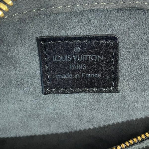 2300040026557 5 LOUIS VUITTON Pont Neuf M52052 Noir Epi handbag