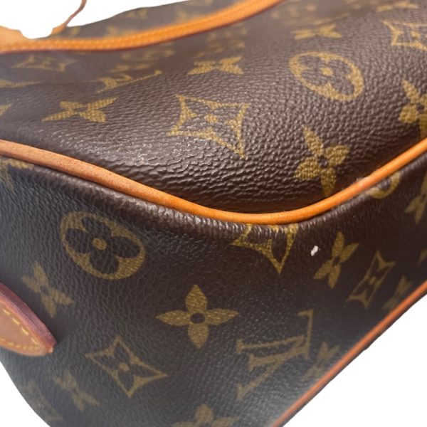 2300040165867 9 LOUIS VUITTON Blois M51221 Monogram Shoulder Bag