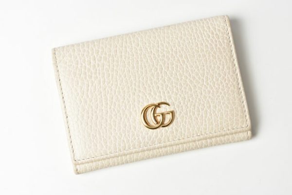 230304 g 2 Gucci Petit Marmont Card Case Off White