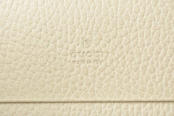 230304 g 6 Gucci Petit Marmont Card Case Off White