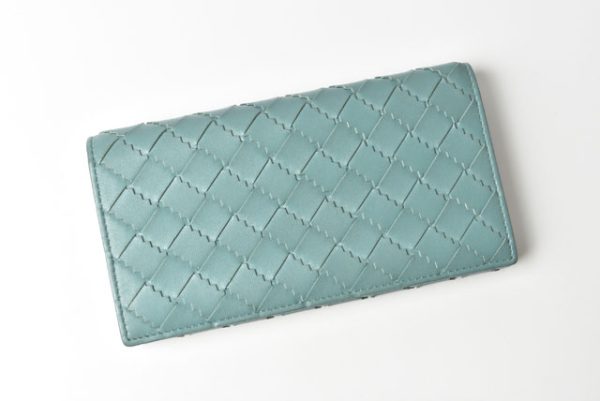 230305 bv 2 Bottega Veneta Flap Long Wallet Blue