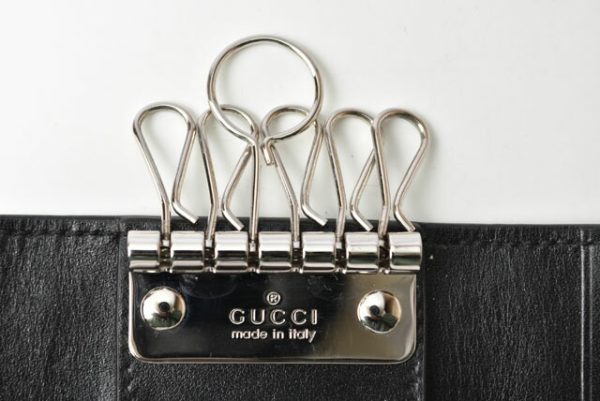 230306 g 3 Gucci GG Key Case Black