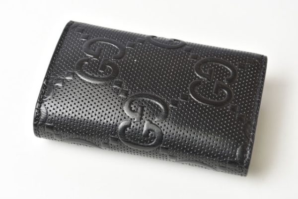 230306 g 7 Gucci Key Case GG Black