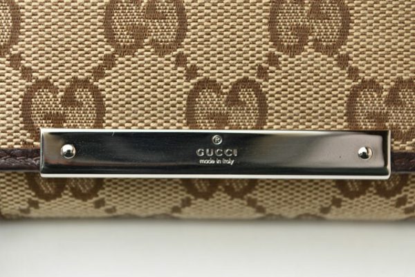 230307 g 6 Gucci GG Key Case Brown