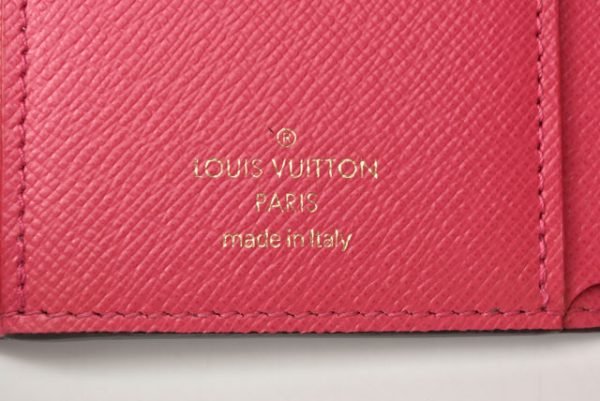 230318 lv 8 Louis Vuitton Vivienne Portefeuille Victorine TrifWallet