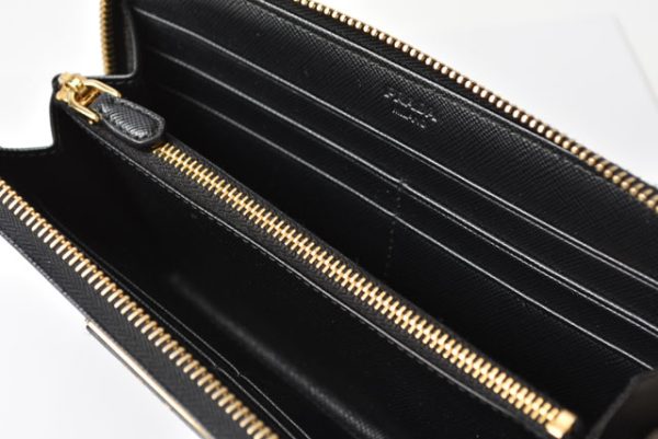 230419 p 6 Prada Long Wallet Saffiano Black