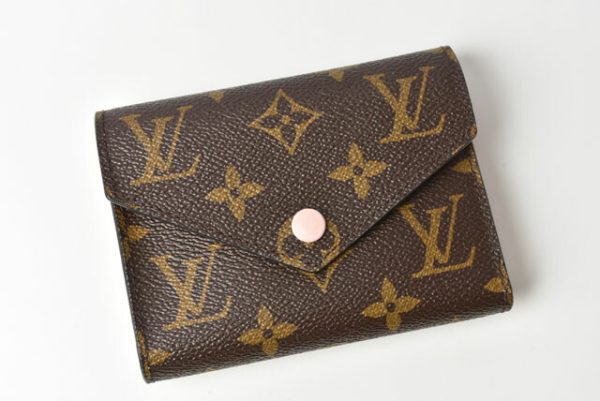 230448 lv 2 Louis Vuitton Portefeuille Victorine TrifWallet