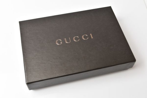 230633 g 7 Gucci Coin Case GG Supreme Black