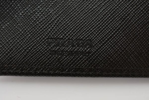 230636 p 5 Prada Wallet Folding Saffiano Black