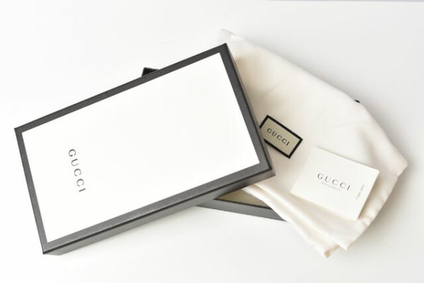 230637 g 9 Gucci Bee Wallet Black