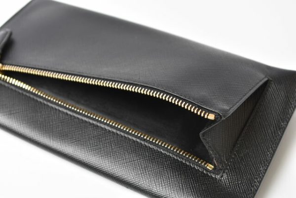 230724 p 5 Prada Long Wallet Saffiano Black