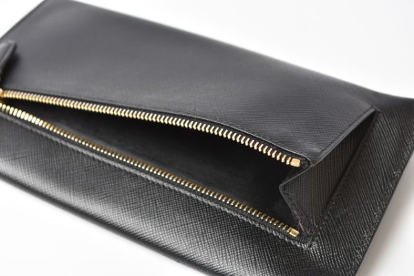 230724 p 5 Prada Chain Wallet Saffiano Black