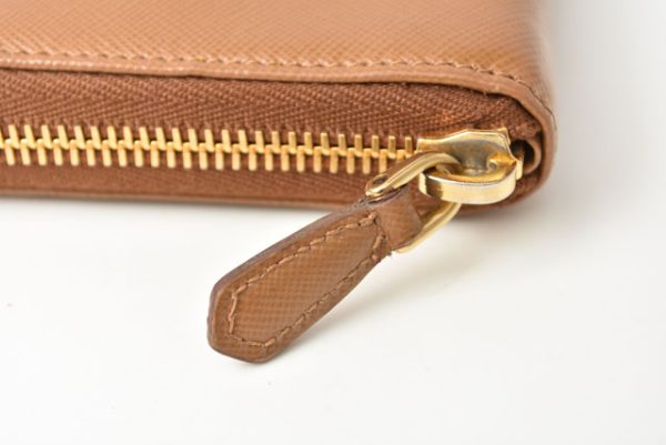 230726 p 4 Prada Long Wallet Saffiano Caramel