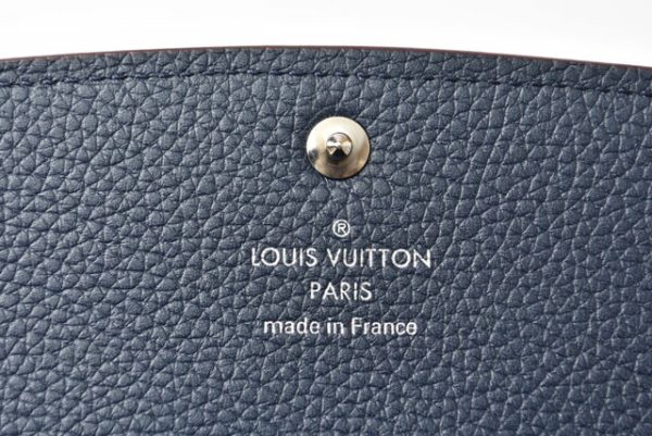 230730 lv 10 Louis Vuitton Iris Wallet Long Monogram Mahina Noir