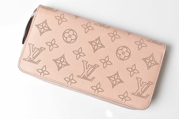 230757 lv 3 Louis Vuitton Zippy Wallet Magnolia Pink