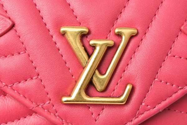 230921 lv 3 Louis Vuitton Wave Tri fWallet Freesia