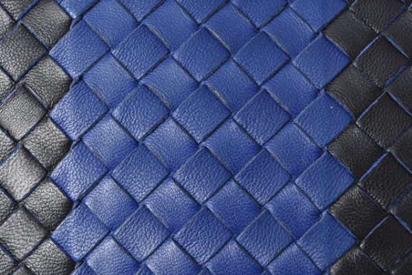 231011 bv 4 Bottega Veneta Document Case Intrecciato Black Blue