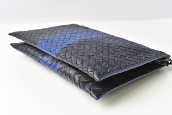 231011 bv 6 Bottega Veneta Document Case Intrecciato Black