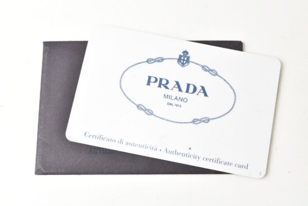 231102 p 11 Prada Mini Wallet Folding Saffiano Black