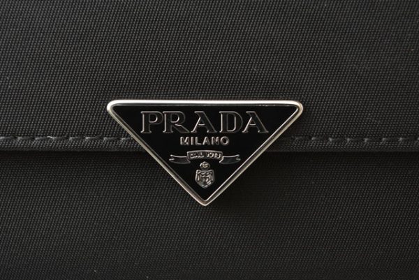 23112501 p 3 Prada Long Wallet Tessuto Nylon Black