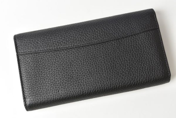 23112504 lv 6 Louis Vuitton Capucines Wallet Black