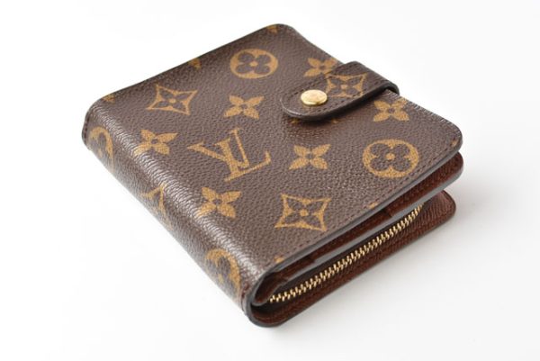 23112509 lv 3 Louis Vuitton Folding Wallet Monogram