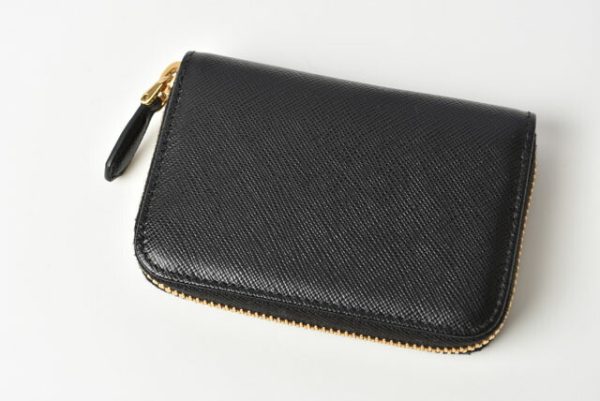 231207 p 3 Prada Mini Wallet Folding Saffiano Black