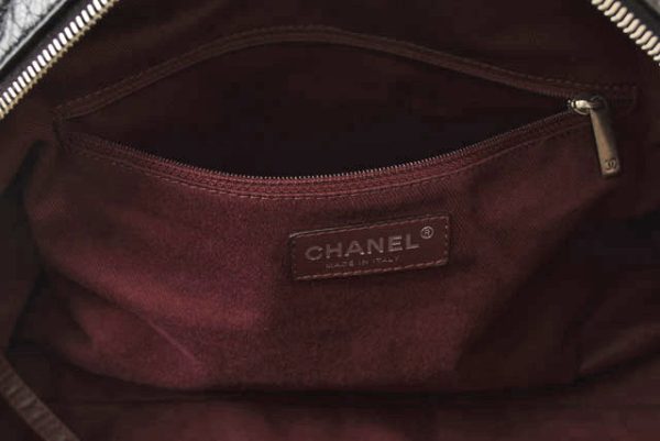 231208 ch 12 Chanel Bowling Bag Quilted Black