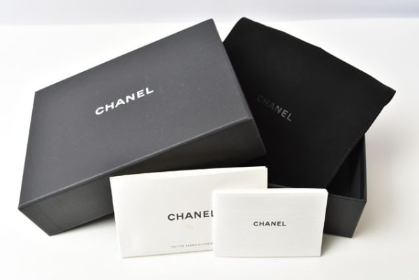 23122401 ch 10 CHANEL Coin Case Lambskin Black