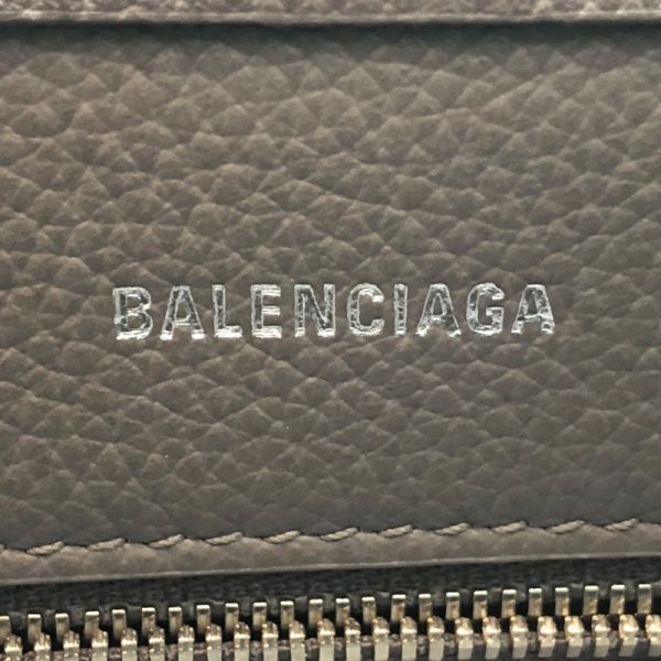 2339530012428 10 BALENCIAGA Everyday XS North South Black Handbag