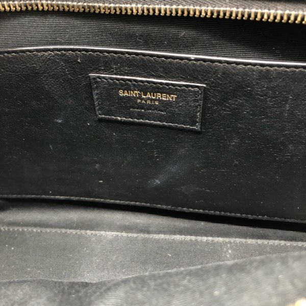 2339640021235 4 SAINT LAURENT Downtown Baby Black GO Grain Handbag