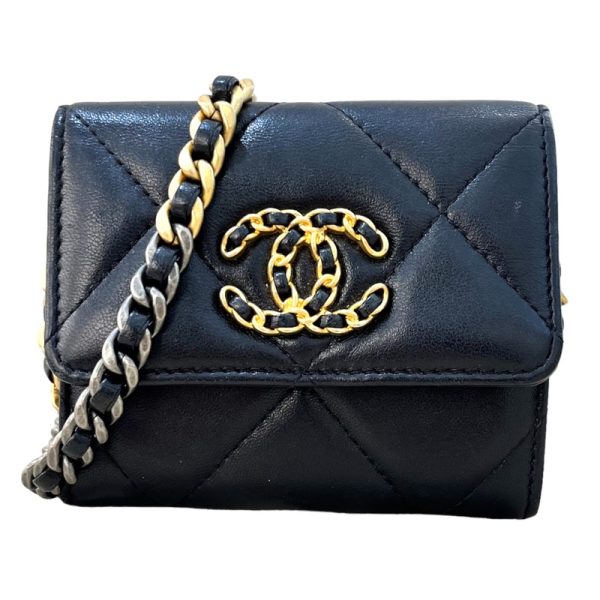 2339650015101 1 CHANEL Flap Coin Black Lambskin Pouch