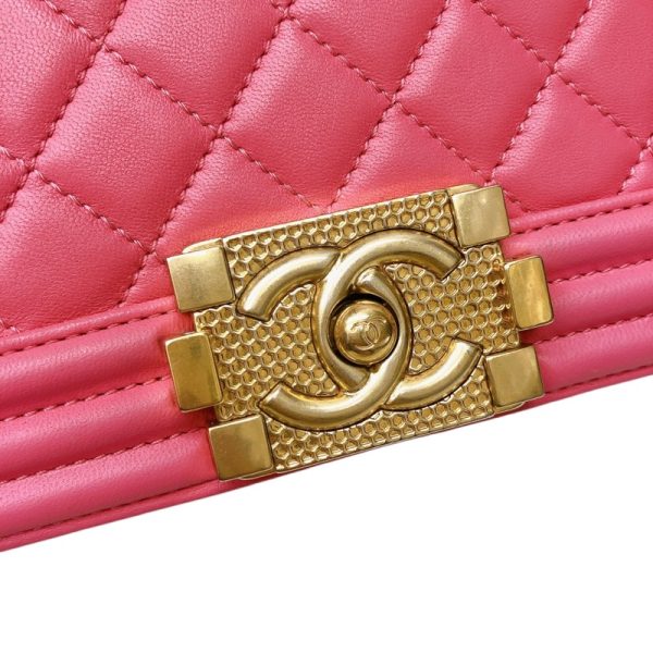 2339650016863 12 CHANEL Boy Chanel 20 Pink Lambskin Shoulder Bag