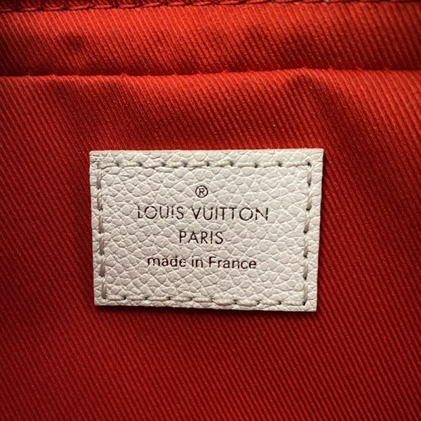 2340210012010 7 LOUIS VUITTON Trio Messenger Red Shoulder Bag