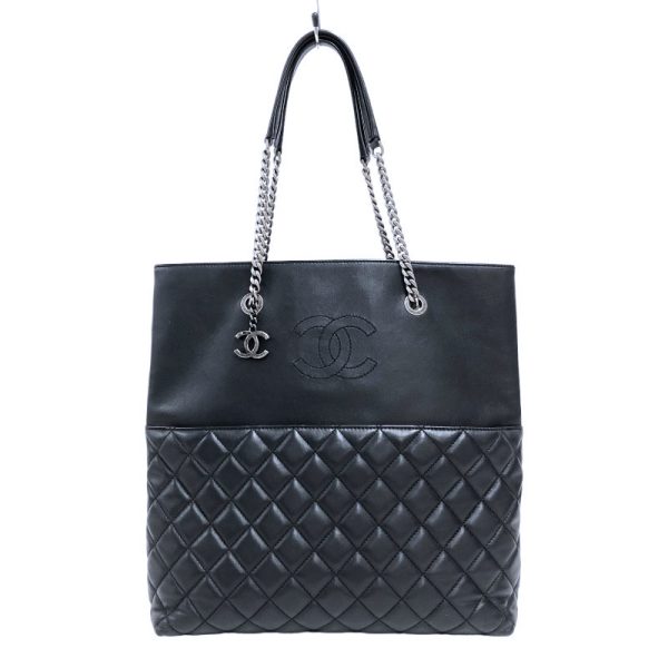 2340520067793 CHANEL Matelasse Bicolor Chain Tote Black Blue Tote Bag