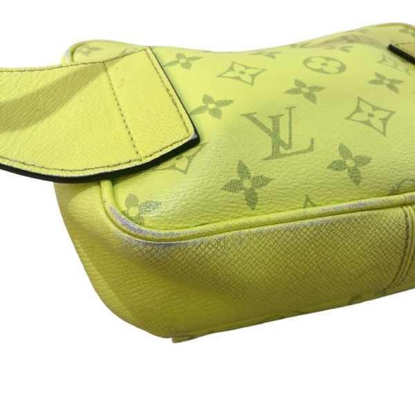 2340530022553 13 LOUIS VUITTON Bum Bag M30251 Taigarama Waist Bag