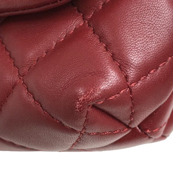 2342250005083 12 CHANEL Matelasse Knock on Wood Top Red Lambskin