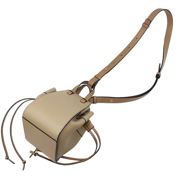 2342290023085 4 LOEWE Hammock Drawstring Mini Sand Beige Shoulder Bag