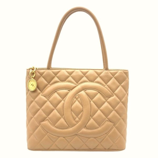 2342290031776 1 CHANEL tote beige caviar skin tote bag