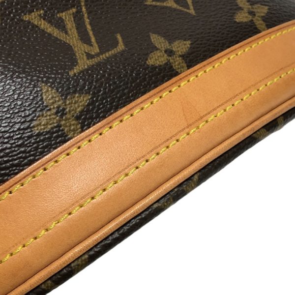 2342330021545 16 LOUIS VUITTON Petit Baguette Monogram Handbag