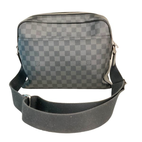 2343800006017 2 LOUIS VUITTON Dayton MM N41409 Damier Black Damier Graphite Shoulder Bag