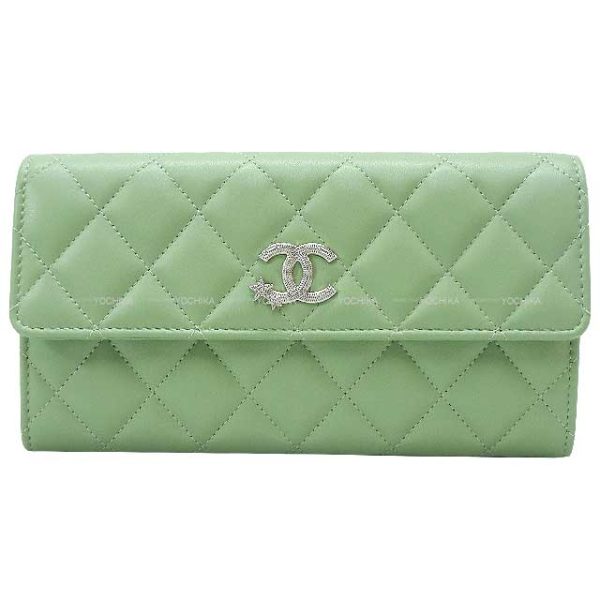 24010902 CHANEL Star Cocomark Matelasse Flap Green Lambskin Long Wallet