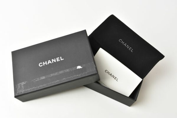 24020205 ch 7 CHANEL Coin Case Card Case Caviar Skin Black Bordeau