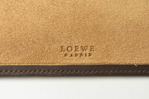 24020219 lo 5 Loewe Clutch Pouch Beige Brown