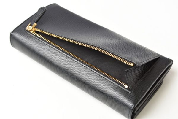 24030206 p 13 Prada Long Wallet Pass Case Saffiano Black