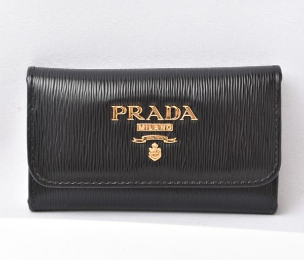 24040114 p 1 Prada Key Case Vitello Move Black