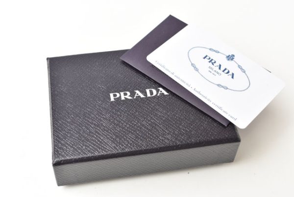 24040114 p 9 Prada Key Case Vitello Move Black