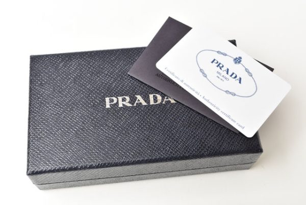 24040202 p 10 Prada Mini Wallet Folding Saffiano Chain Bluette